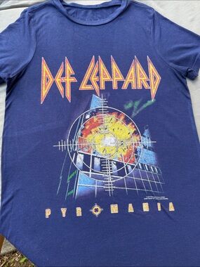 Def Leppard Pyromania Graphic Tee - Navy Blue Band Shirt
